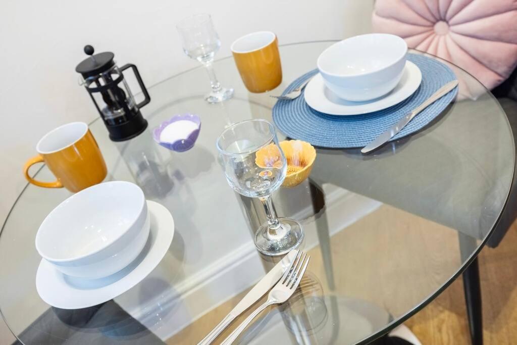 Stylish Studio In Leicester Square Londra Exterior foto